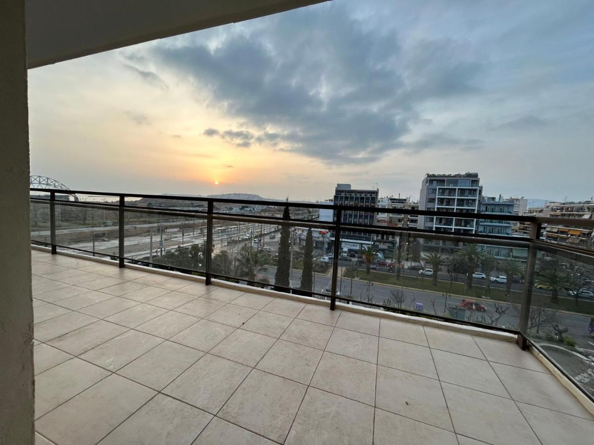 Sea View Apartment *